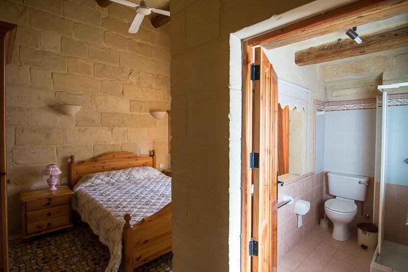 4 Bedroom With Private Pool * Żebbuġ
