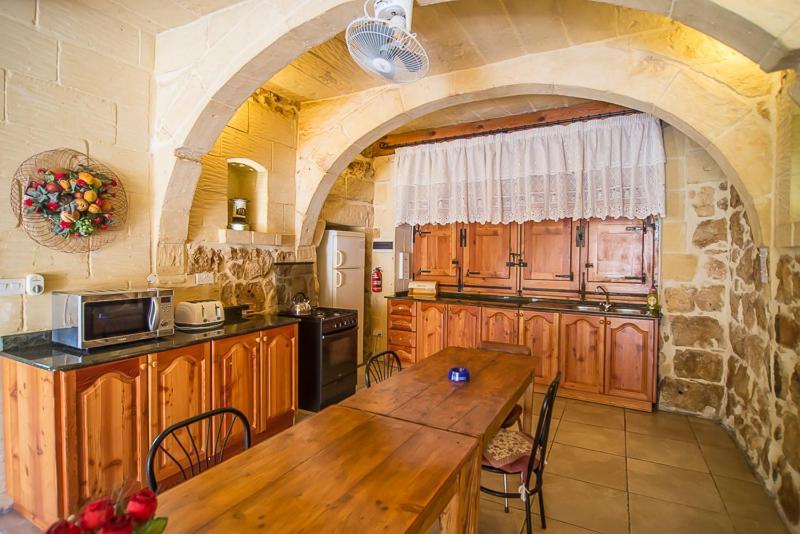 4 Bedroom With Private Pool Nyaraló *